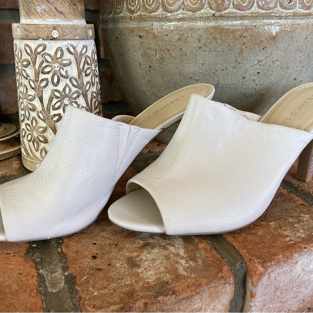 Women’s Franco Sarto shoes! 2 pair, size 7.5!!